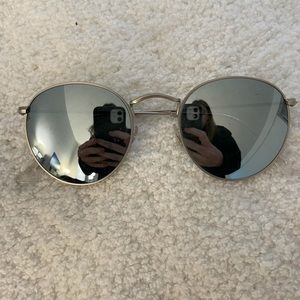 Ray-ban round silver mirrored sunglasses